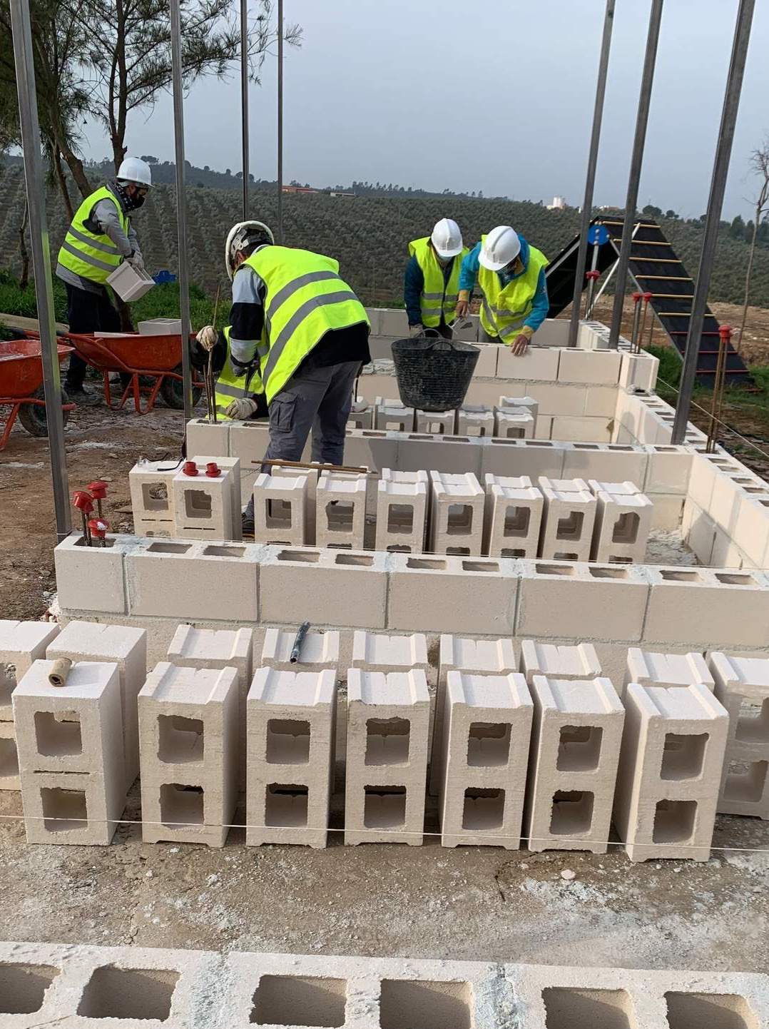 Trabajadores en las obras