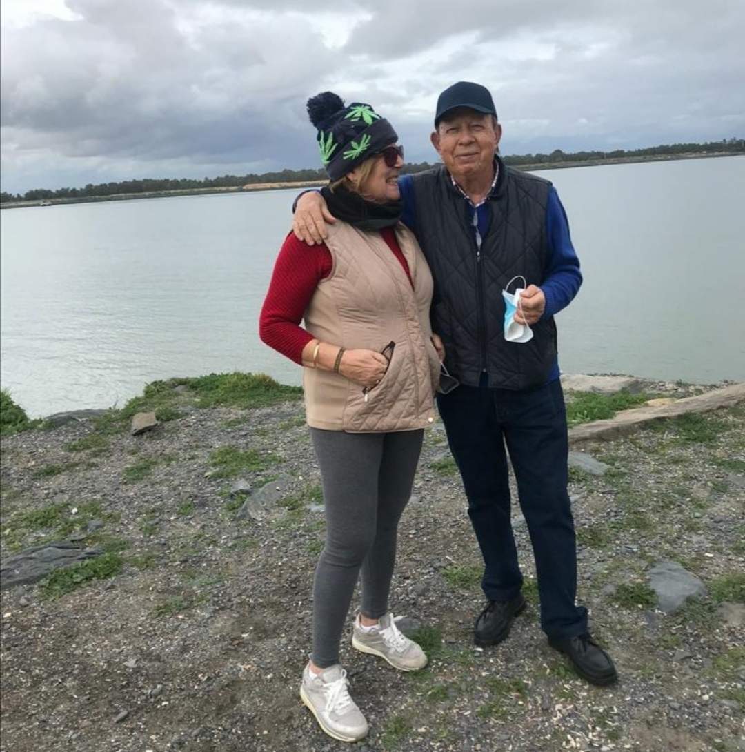 Con su esposa