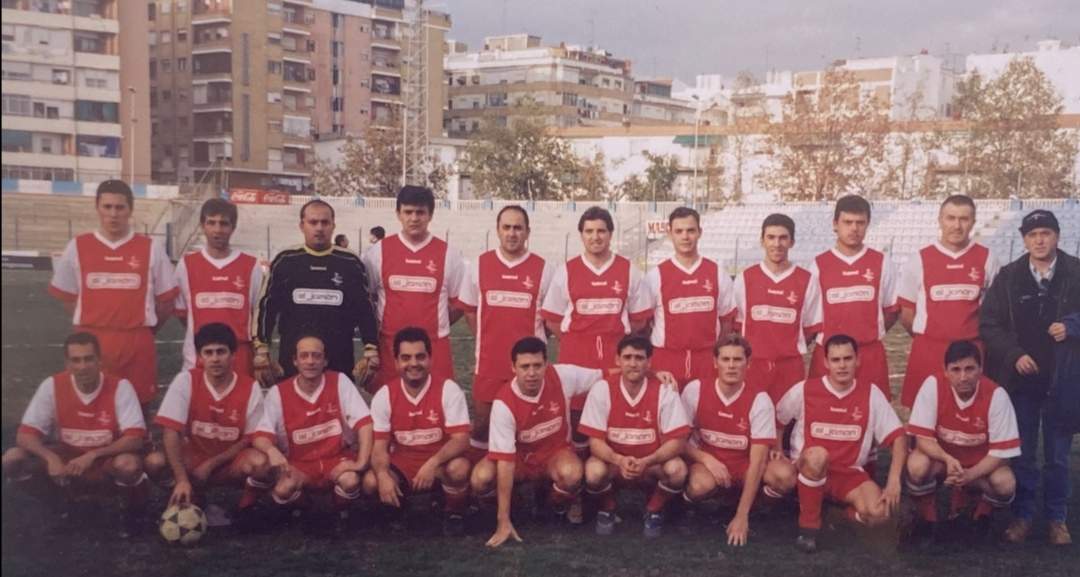 Con el equipo de la prensa