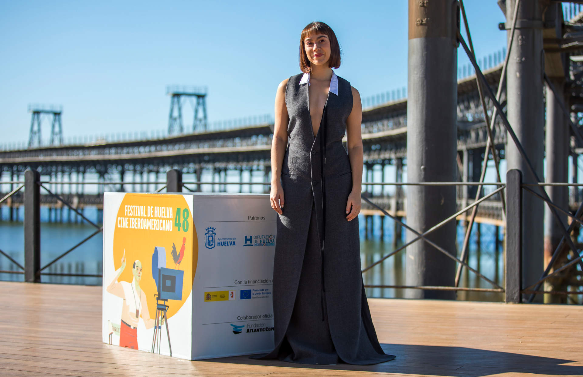 Premio Luz Greta Fernández posado ría