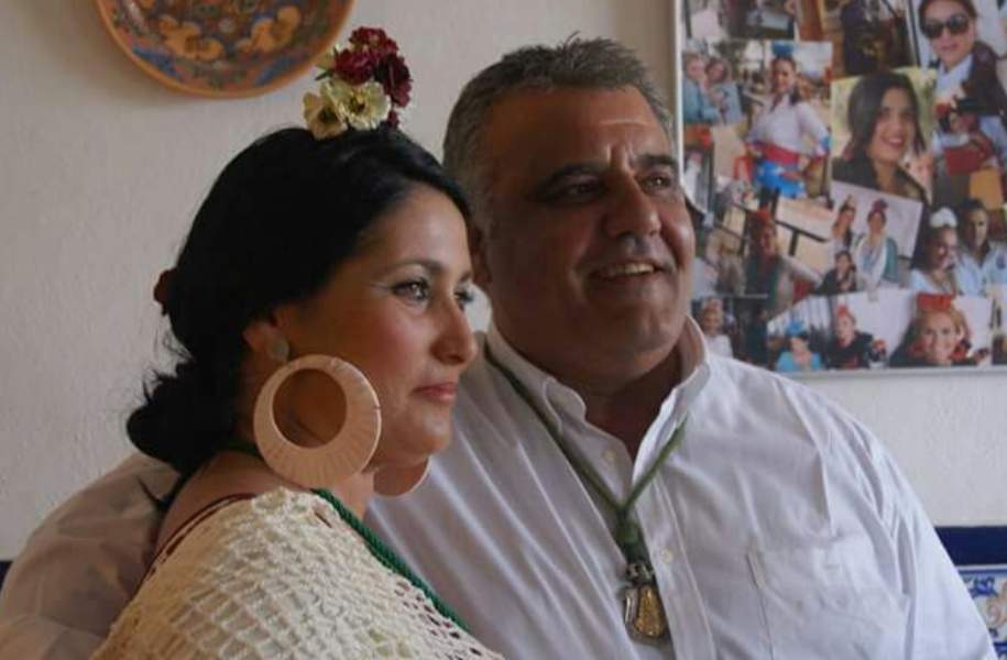 Rafael Quiñones junto a su mujer: "sin la ayuda de ella esto no sería posible llevarlo a cabo"