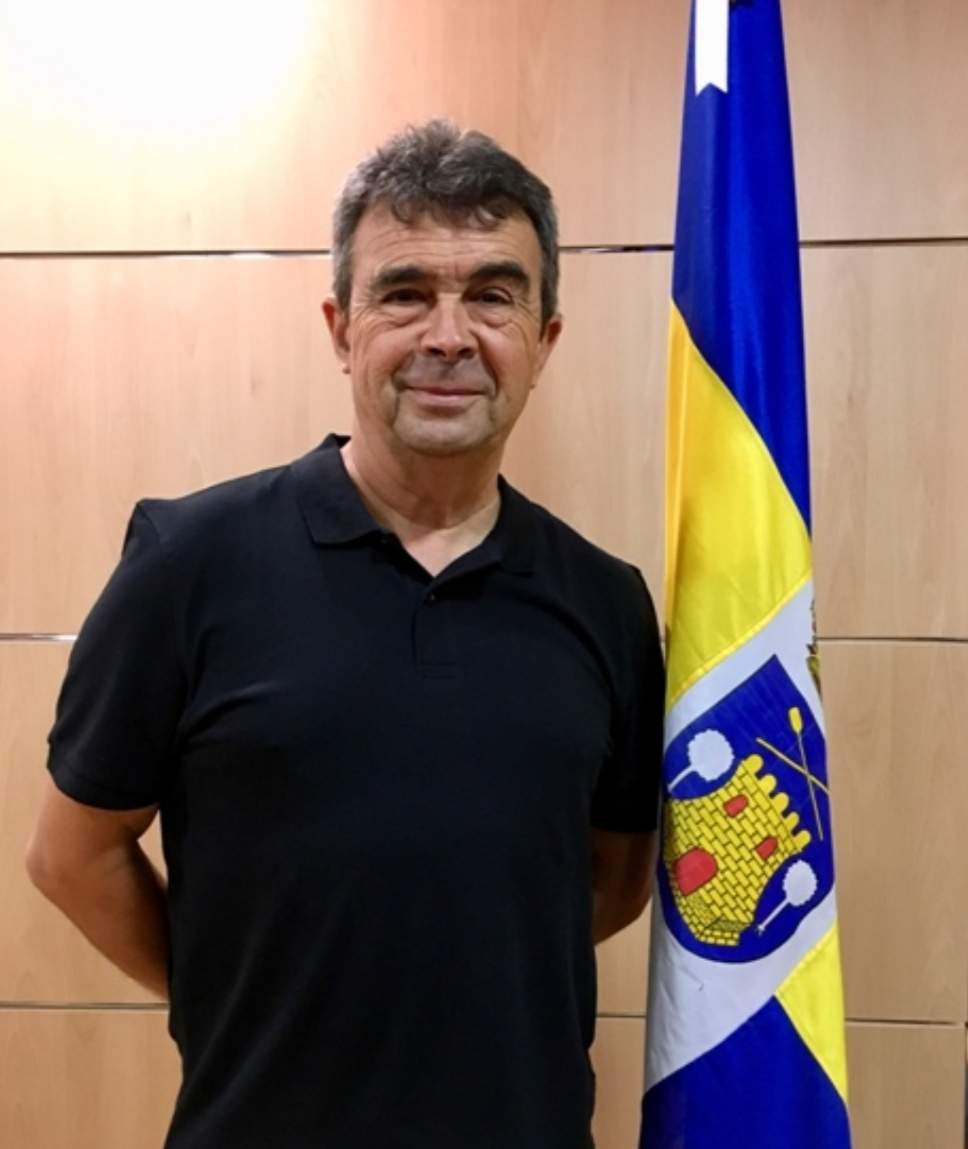 En su pueblo, Aljaraque