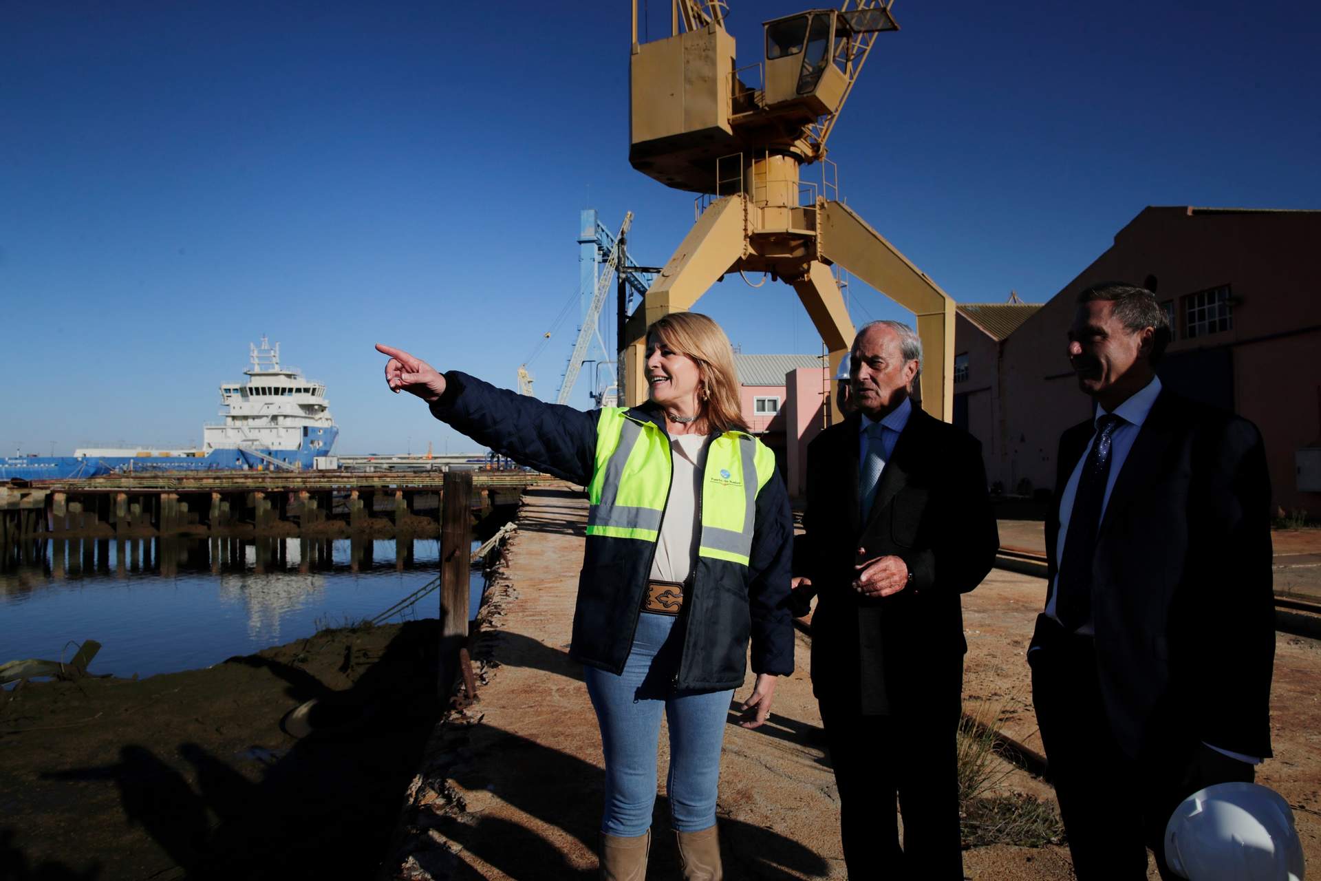 Visita Nuevo Astillero de Huelva de la presidenta del Puerto
