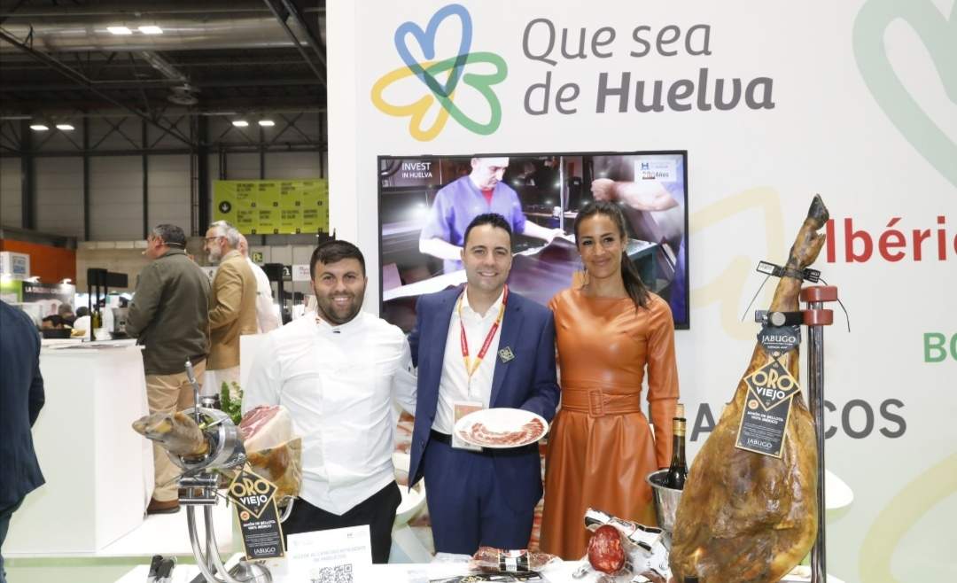 En compañía