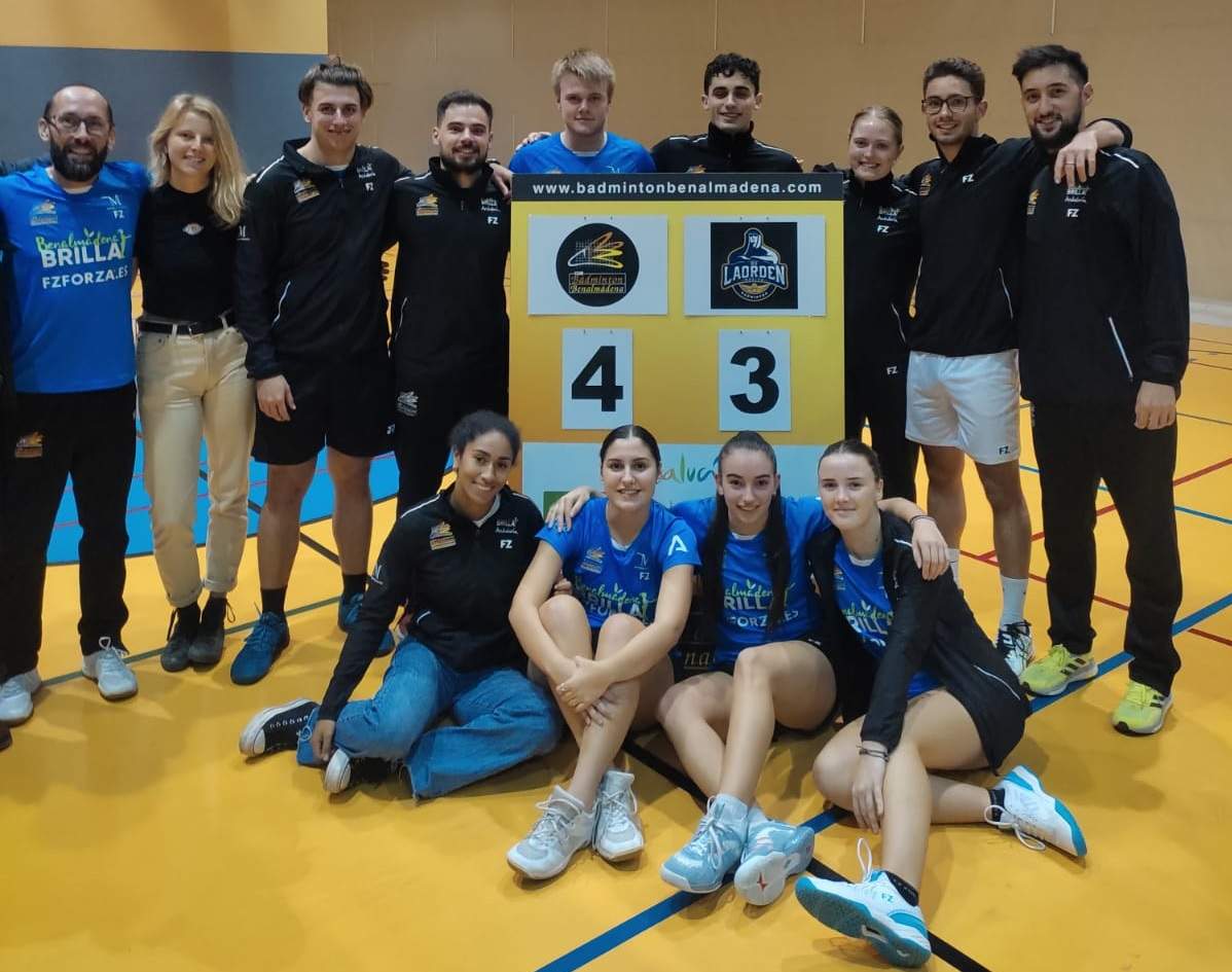 El Benalmádena tras ganar al IES La Orden.