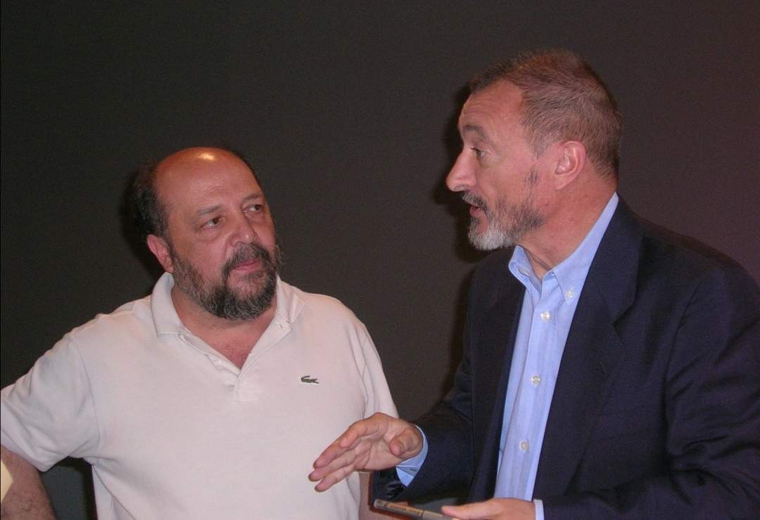 Con Pérez Reverte