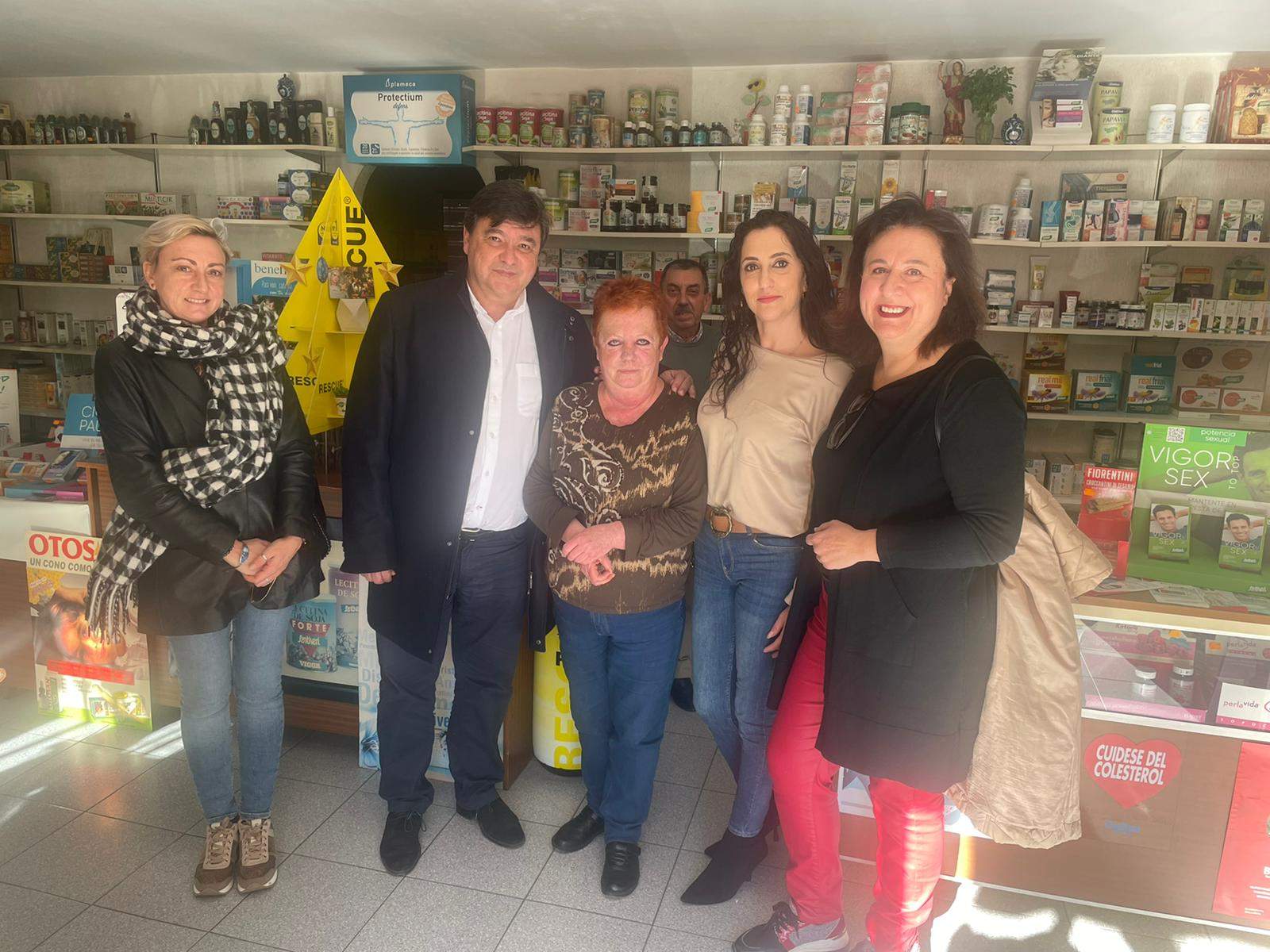 Visita del alcalde en la Jornada Dinamización Asociación Comerciantes Distrito VI