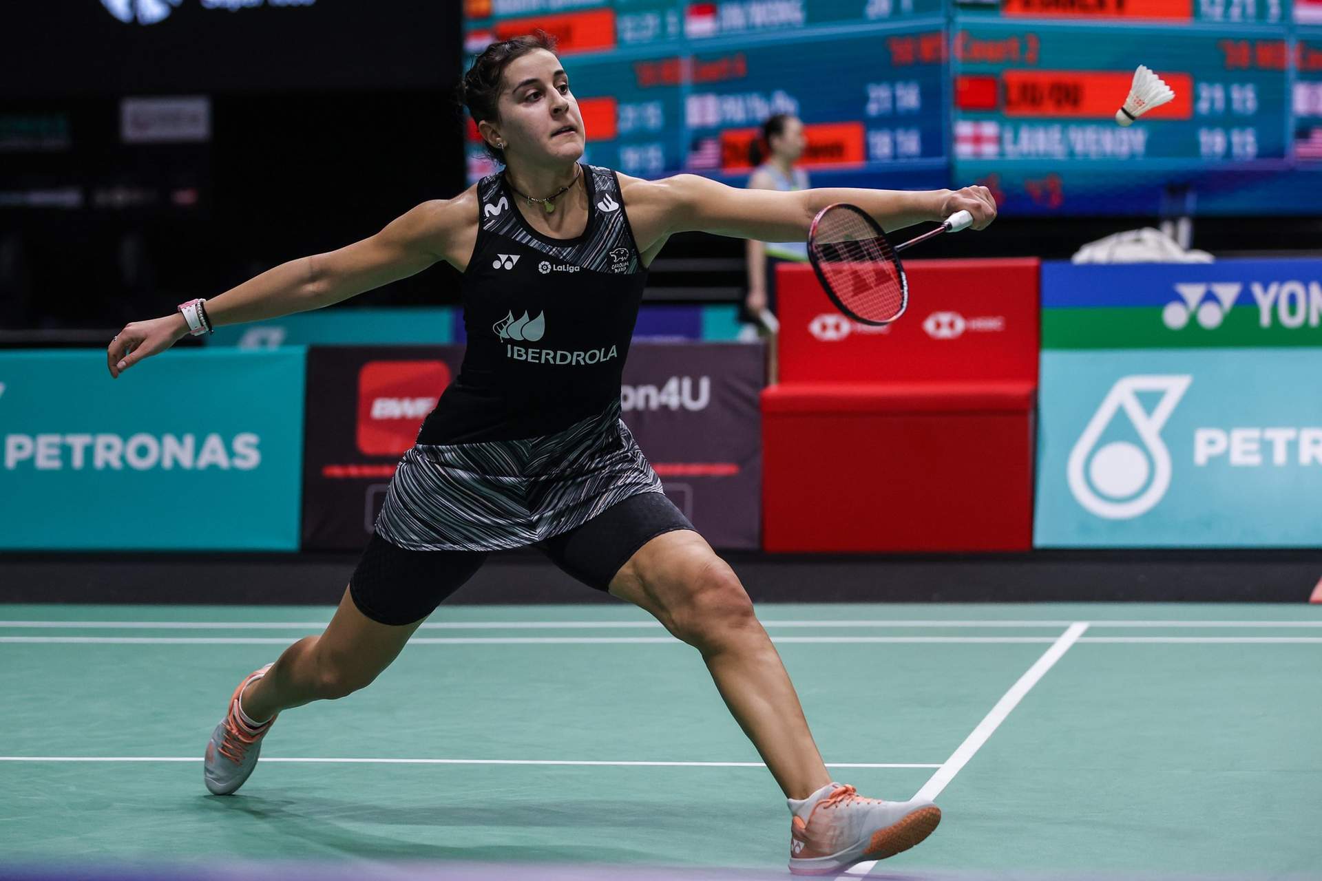 Carolina Marín ante PV Sindhu.