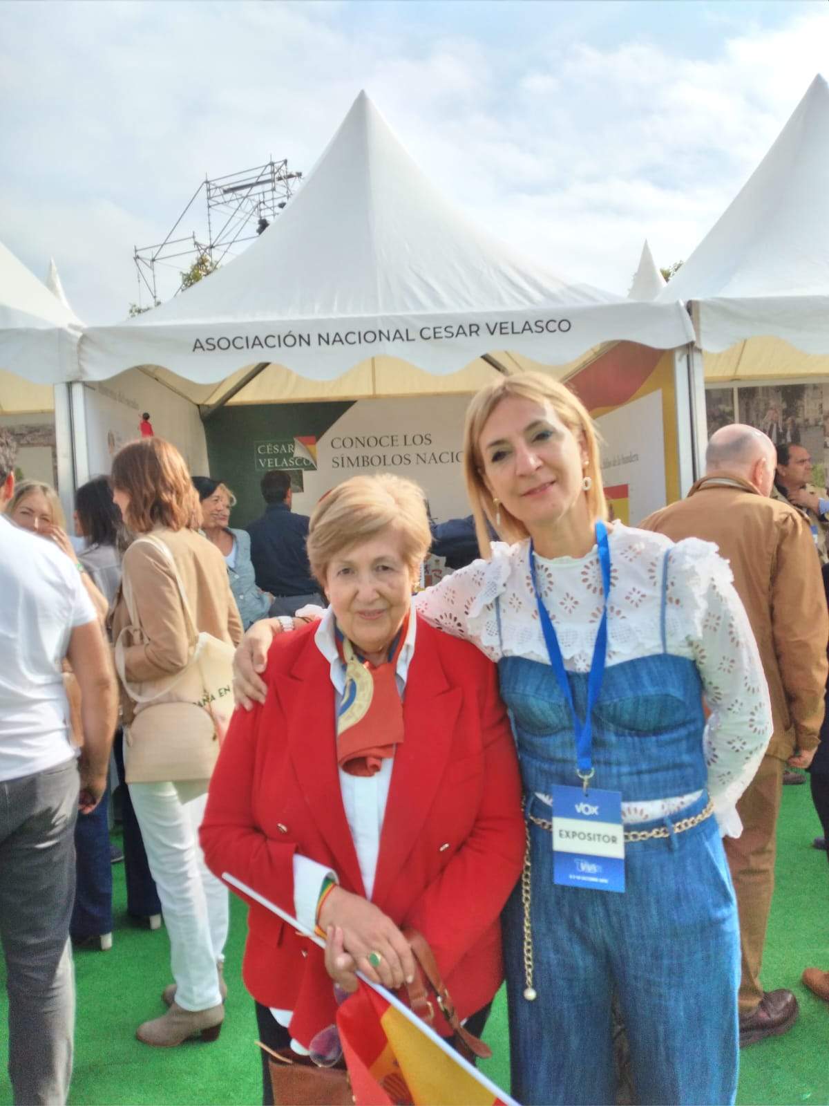 CON BEGOÑA CONDE, TIA DE SANTIAGO ABASCAL