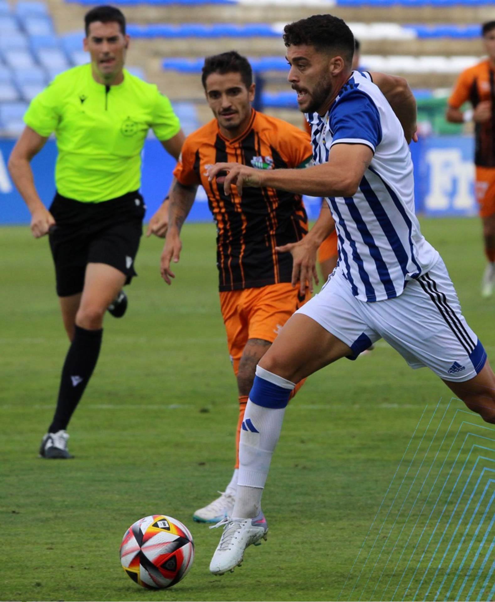 El Recreativo contra el Antequera.