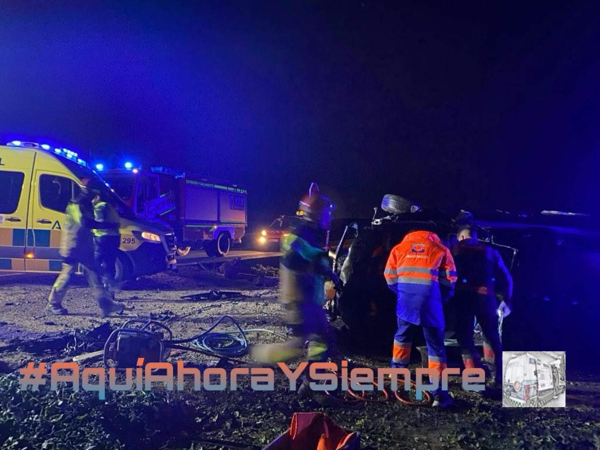 Servicios de Bomberos del Consorcio en un siniestro