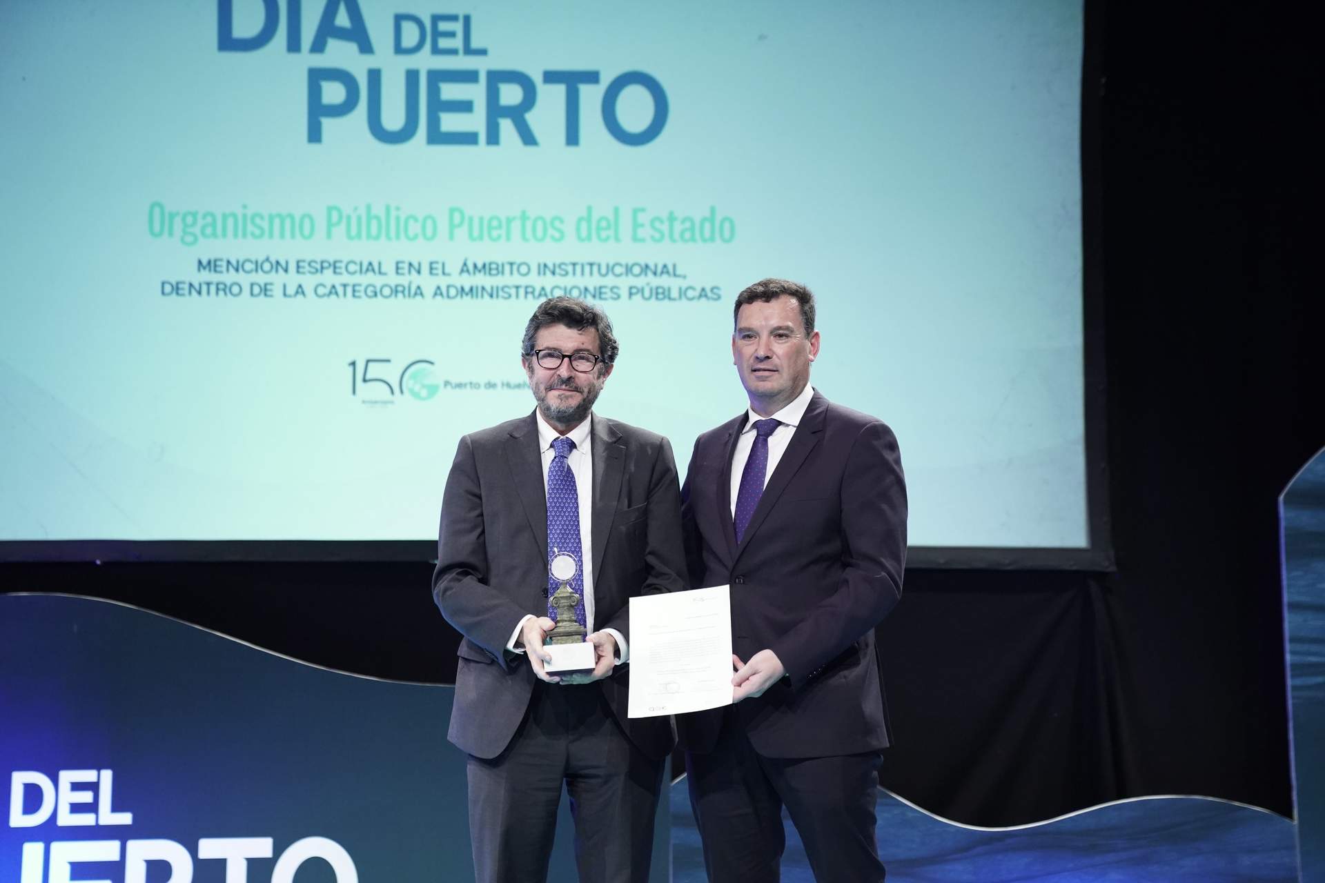 Santana entrega el galardón a Puertos del Estado