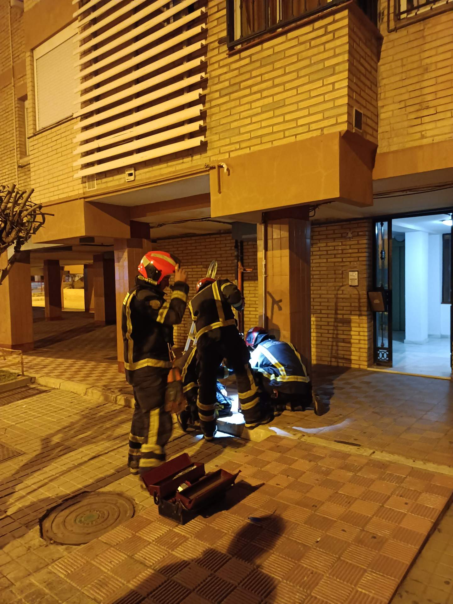 Actuación de Bomberos en un escape detectado anoche