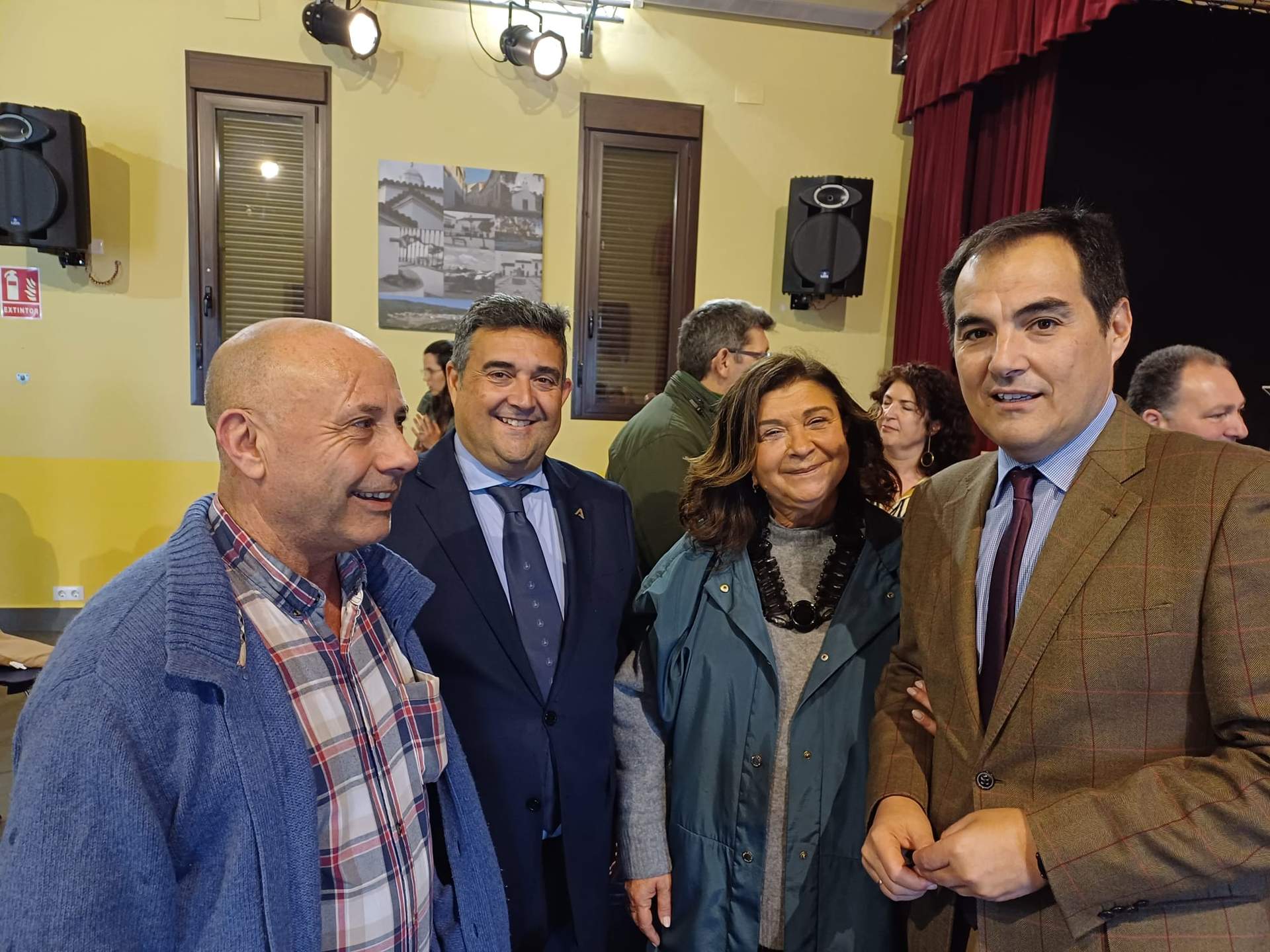 Francisco José rastrojo rubio concejal ayuntamiento Cortelazor. Un millón de gracias D. Rafael.