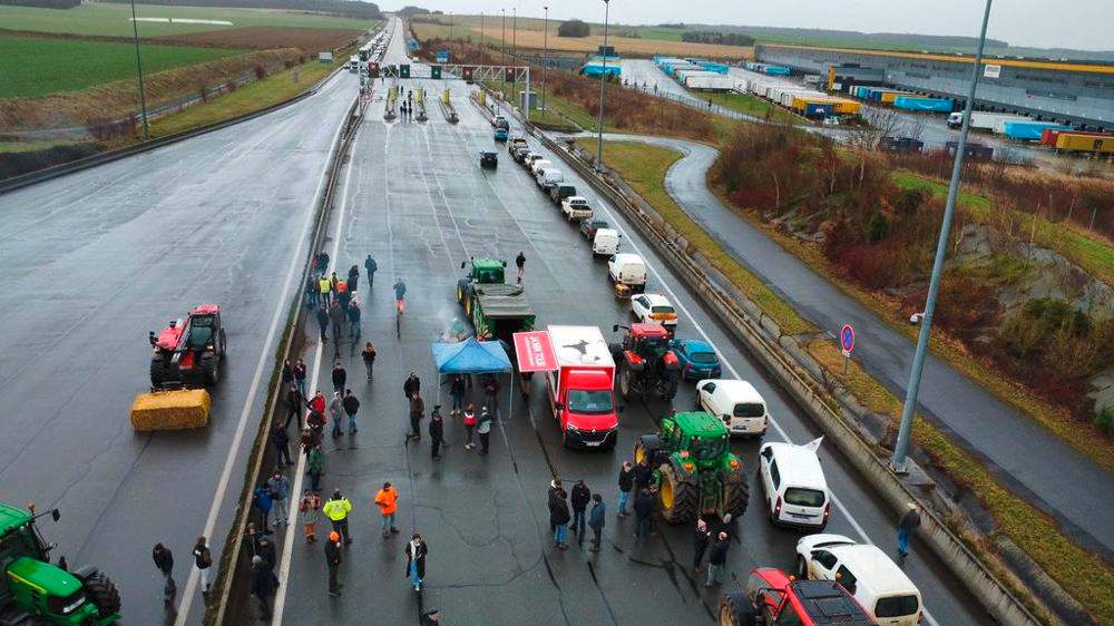Cortes de carreteras (La France Agricole)