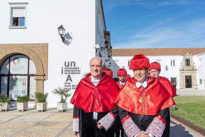Llegando a la sede de la UNIA