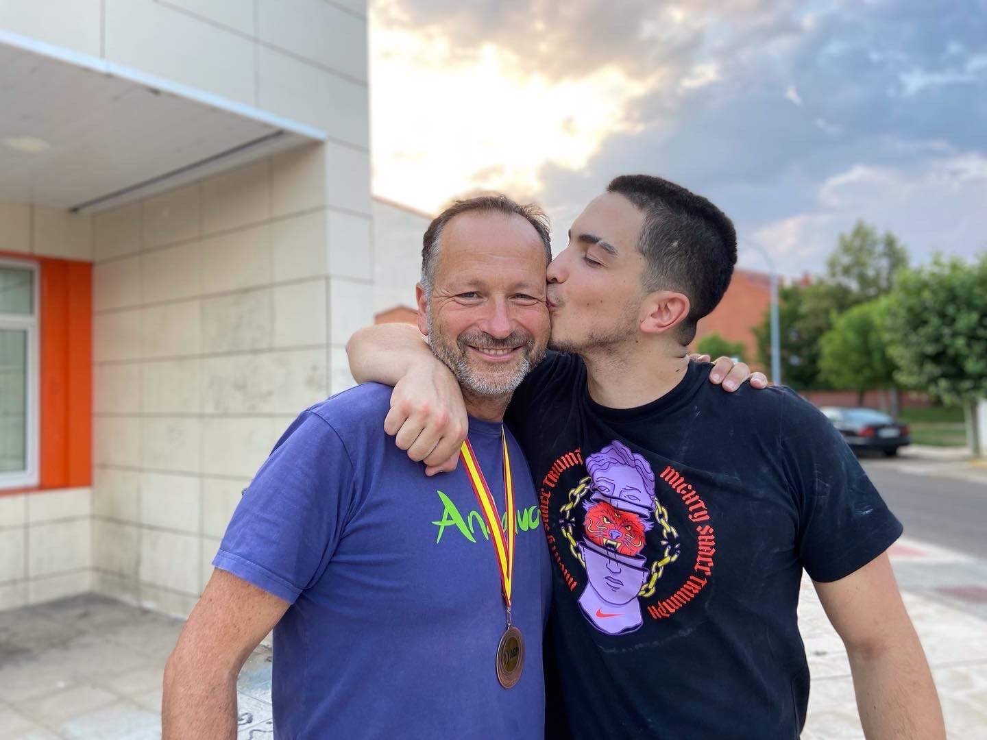 Con su padre