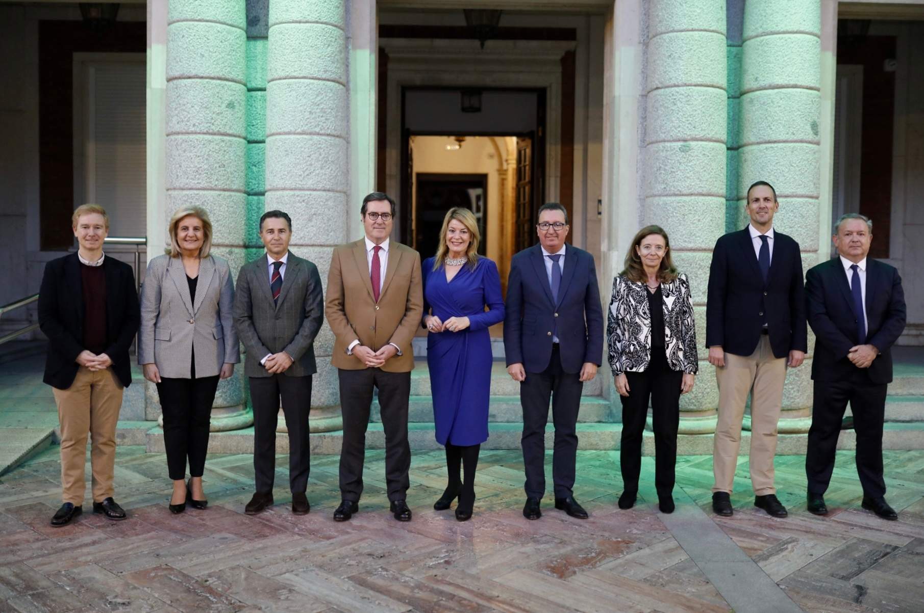 Foto de familia en el Ayuntamiento