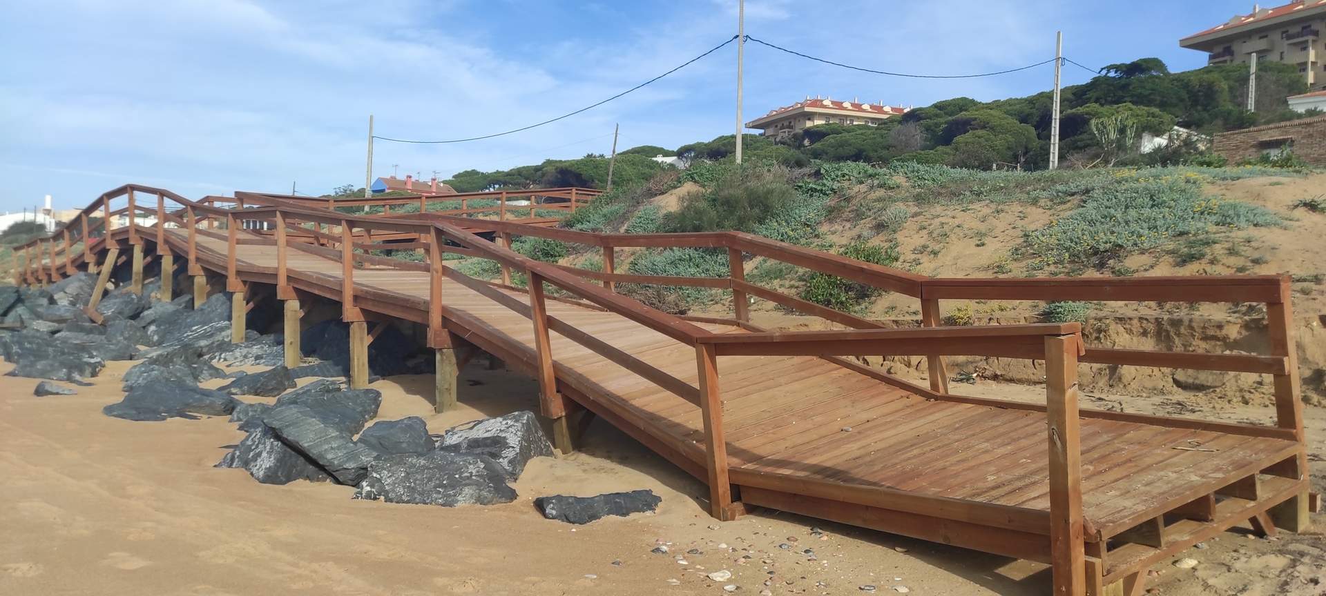 Acceso del Camping Mazagón