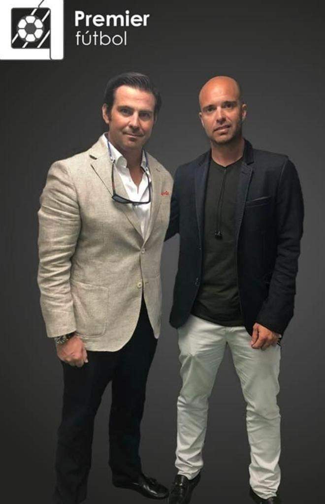 Con su socio de la agencia de representación de futbolistas Lolo Holgado