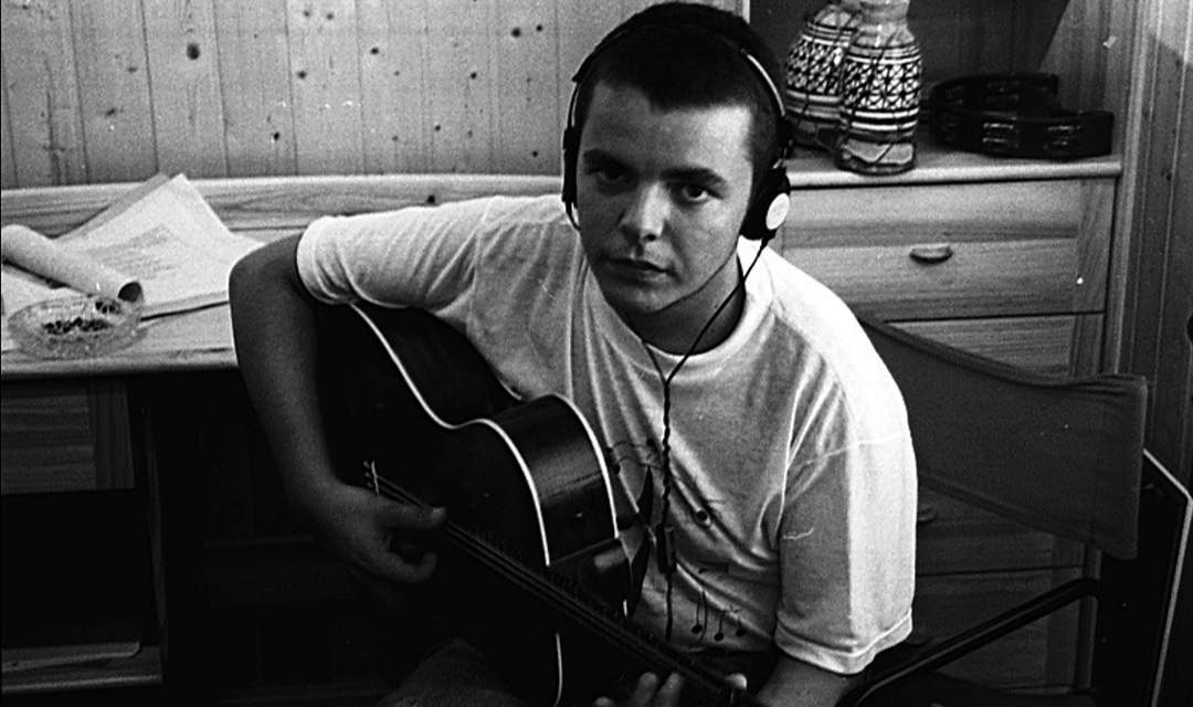 Manolo Correa siempre con su guitarra