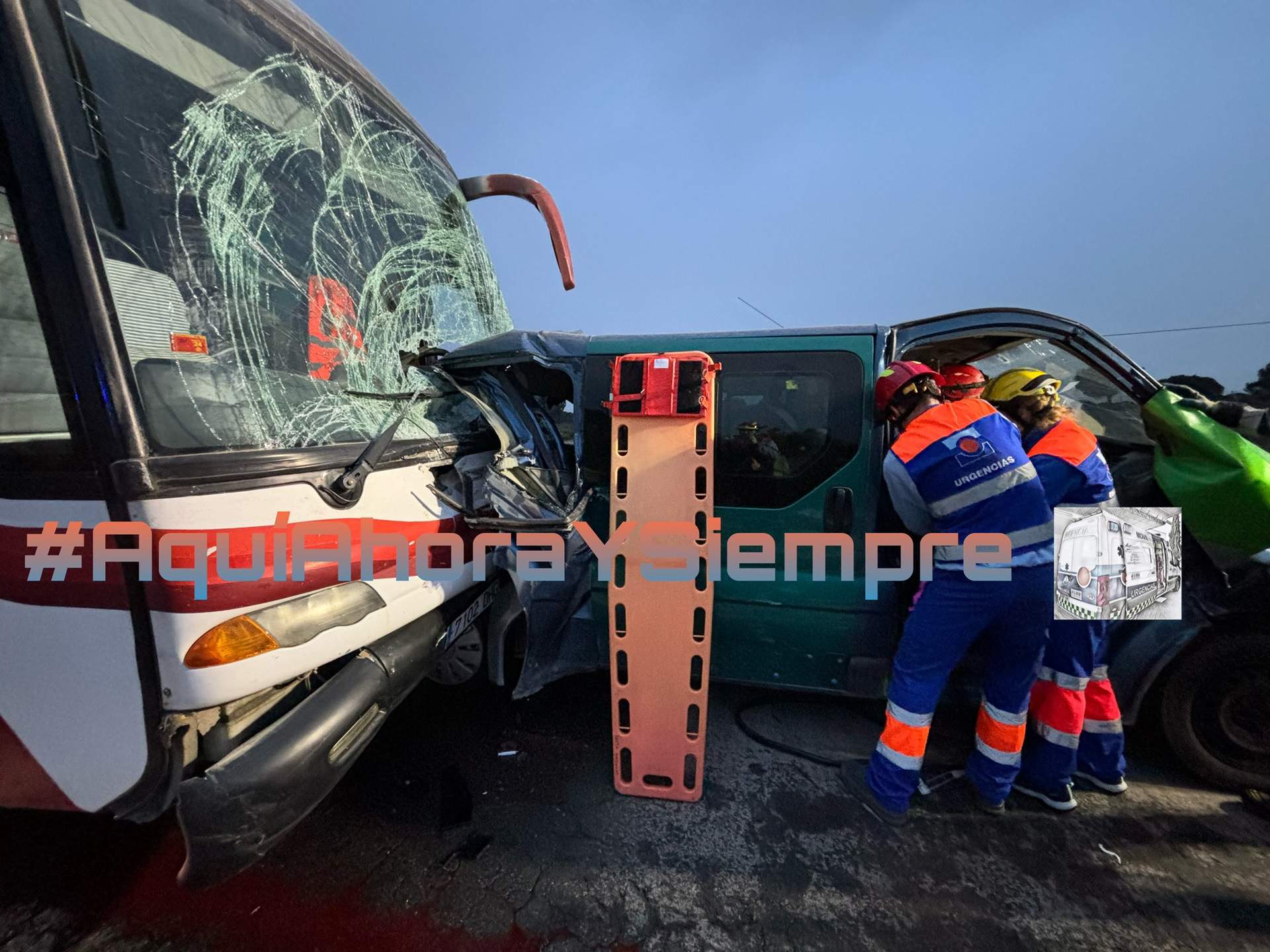 Labores de rescate de los heridos