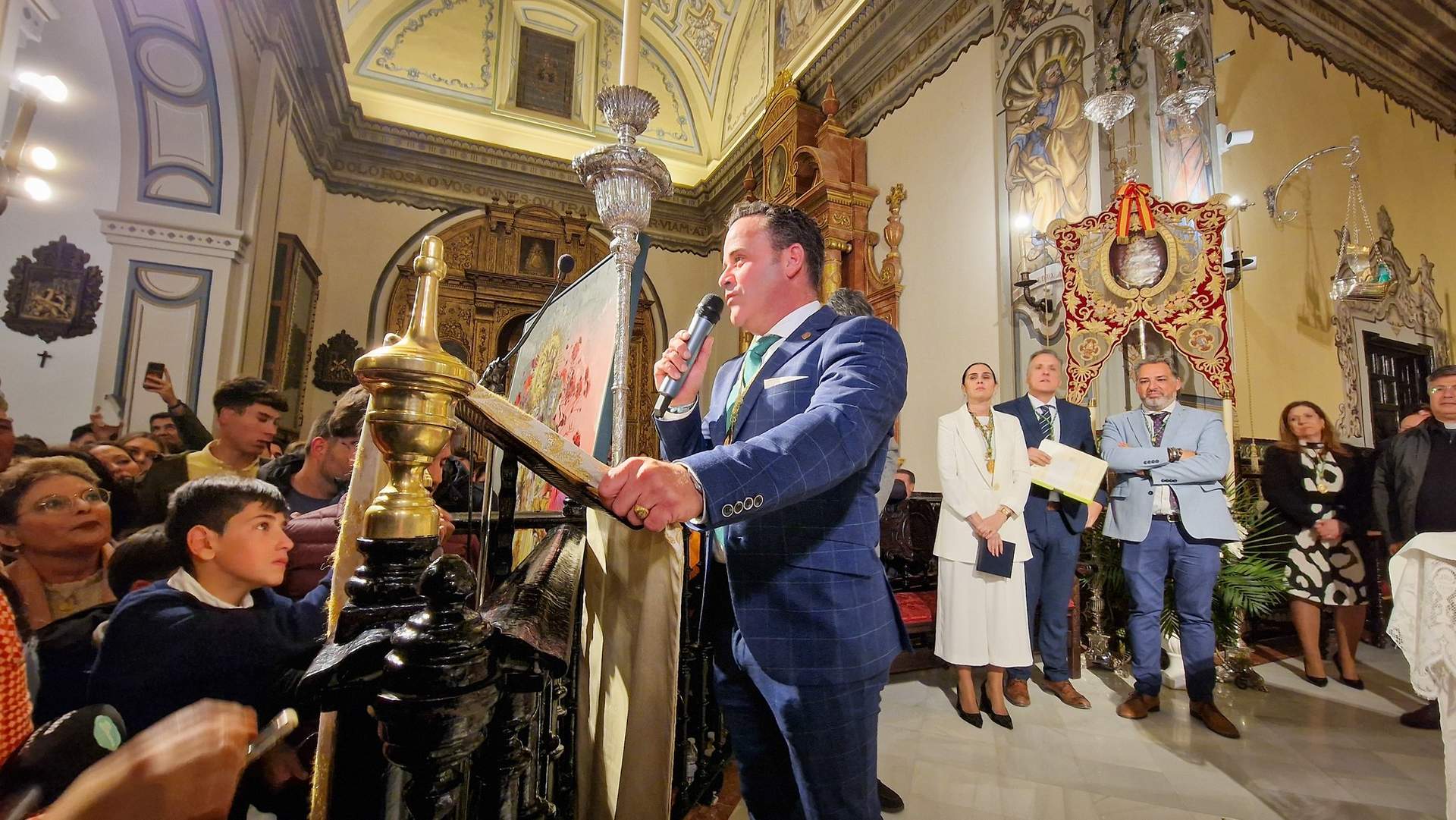 El nuevo Hermano Mayor se dirige a los hermanos