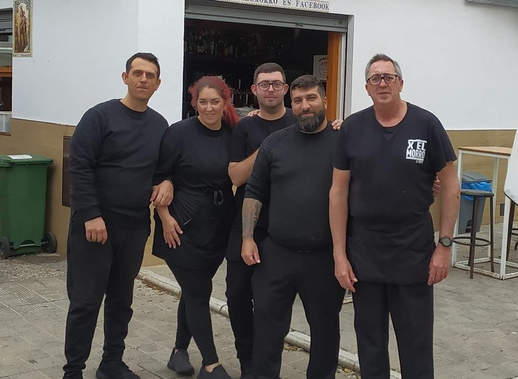 Pruden Serrano con familiares y amigos