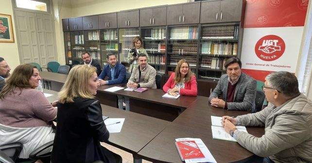 Enrique-Gavino-reunion-UGT-Sanidad