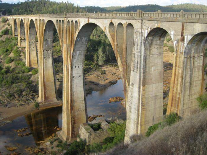 Puente de la Alcolea