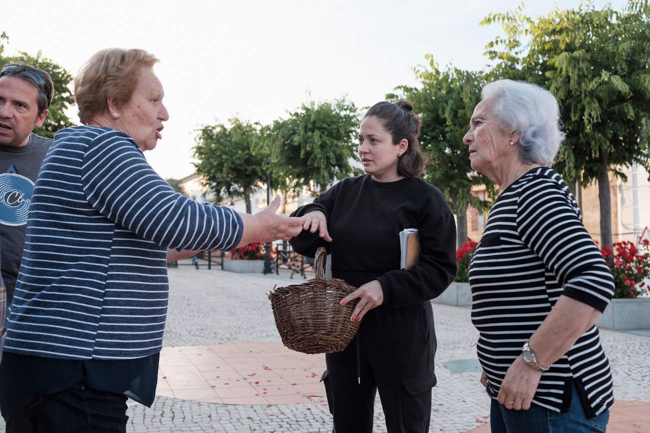 Encuentro de la autora con las mujeres de La Nava