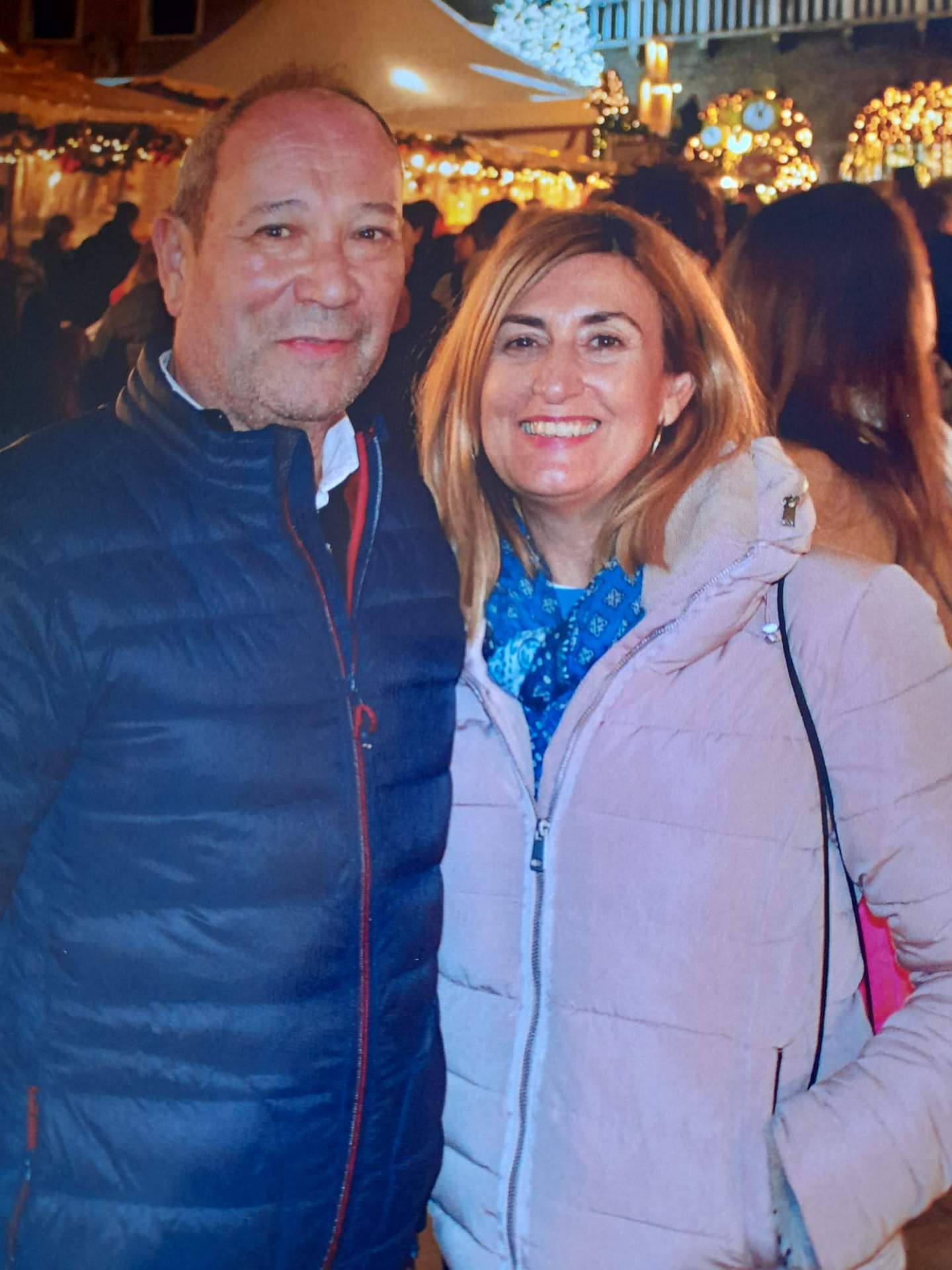 Con su marido Juan Miguel