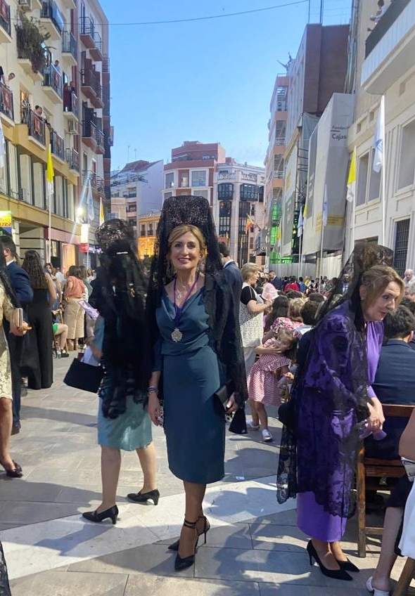 De mantilla el día de la Coronacion de la Virgen de la Amargura