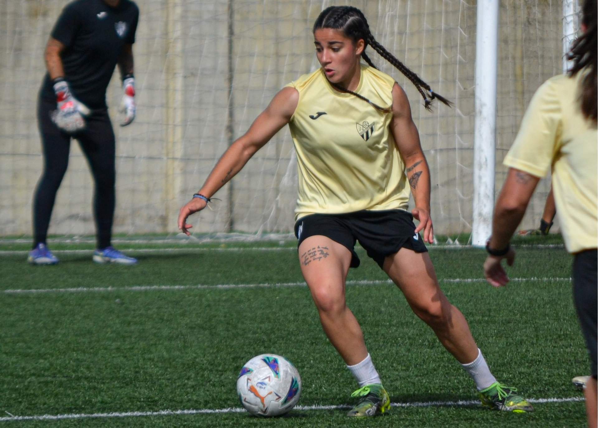 La delantera ayamontina Bárbara López.
