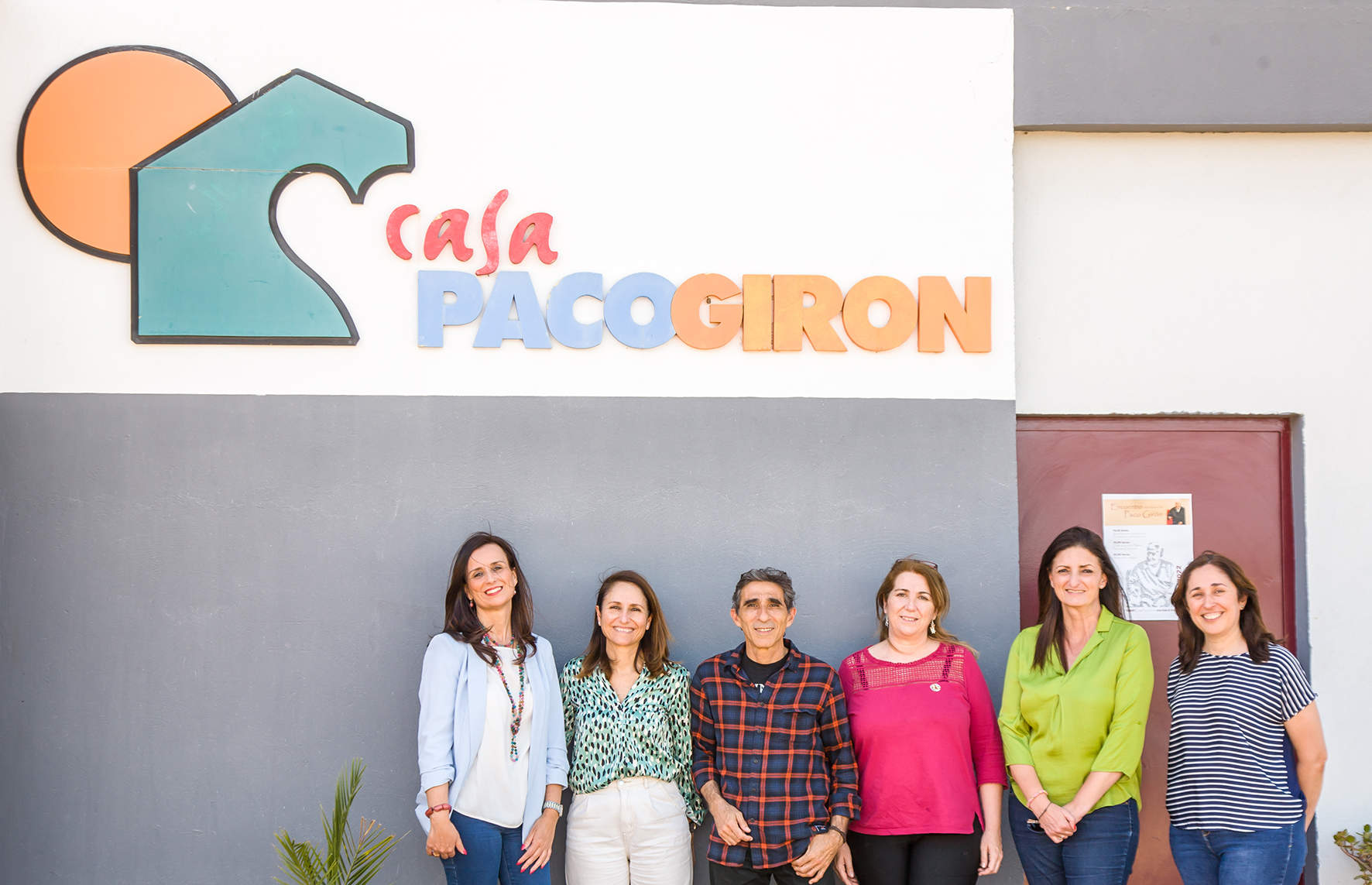 Foto de familia Casa Paco Girón