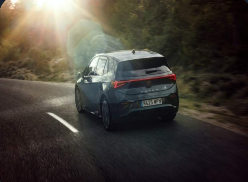 CUPRA Born VZ