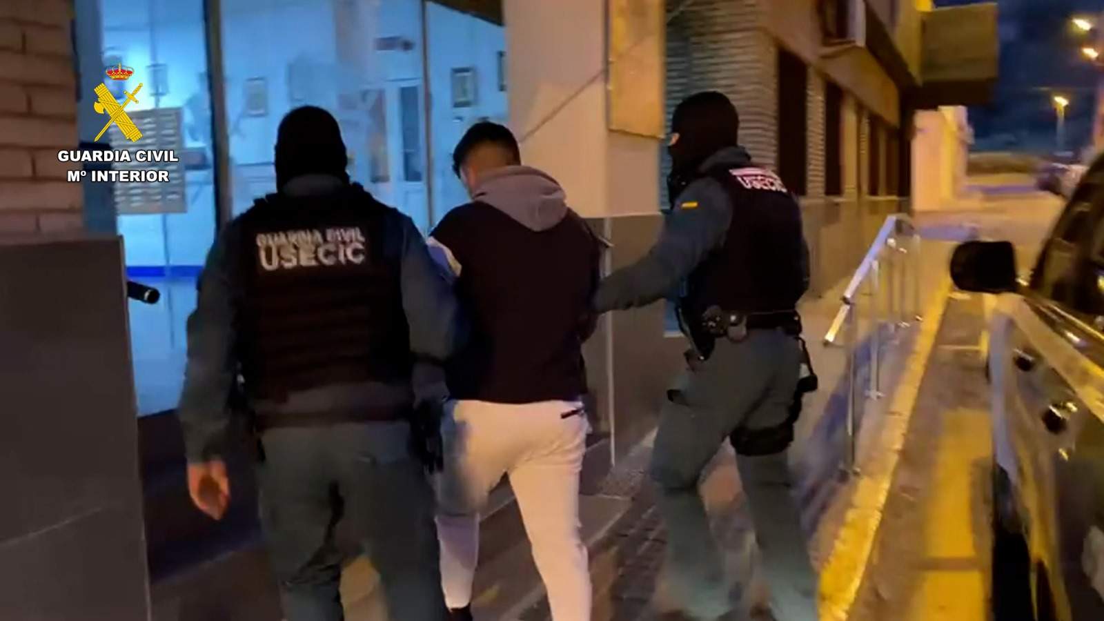 Uno de los detenidos