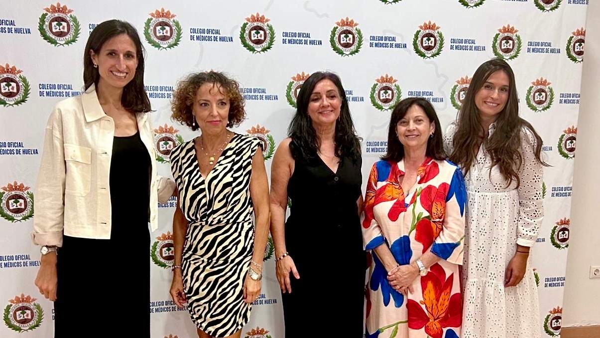 Profesionales ponentes en las Jornadas del Colegio de Médicos
