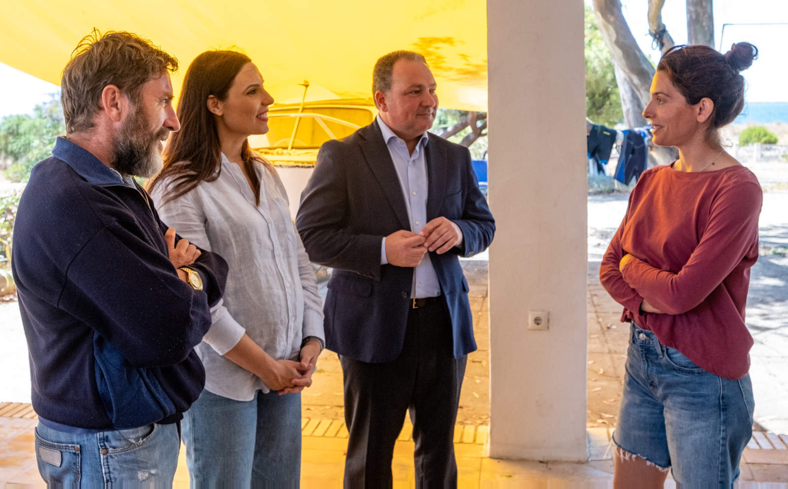 Un momento de la visita al set