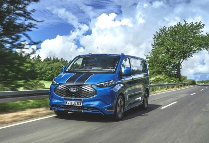 Ford E-Transit Custom