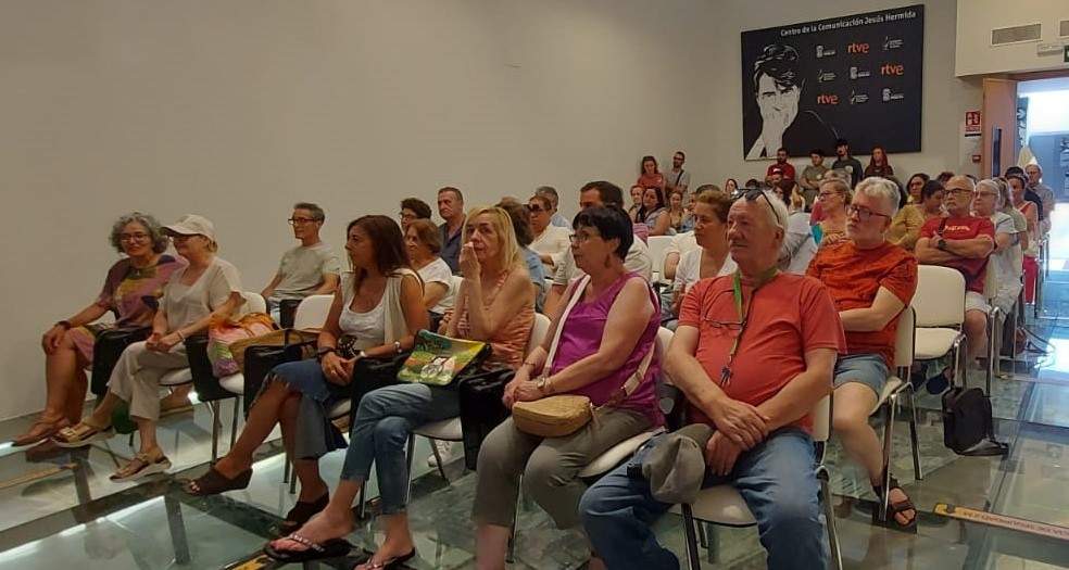 Encuentro con los familiares en el Centro de la Comunicación Jesús Hermida