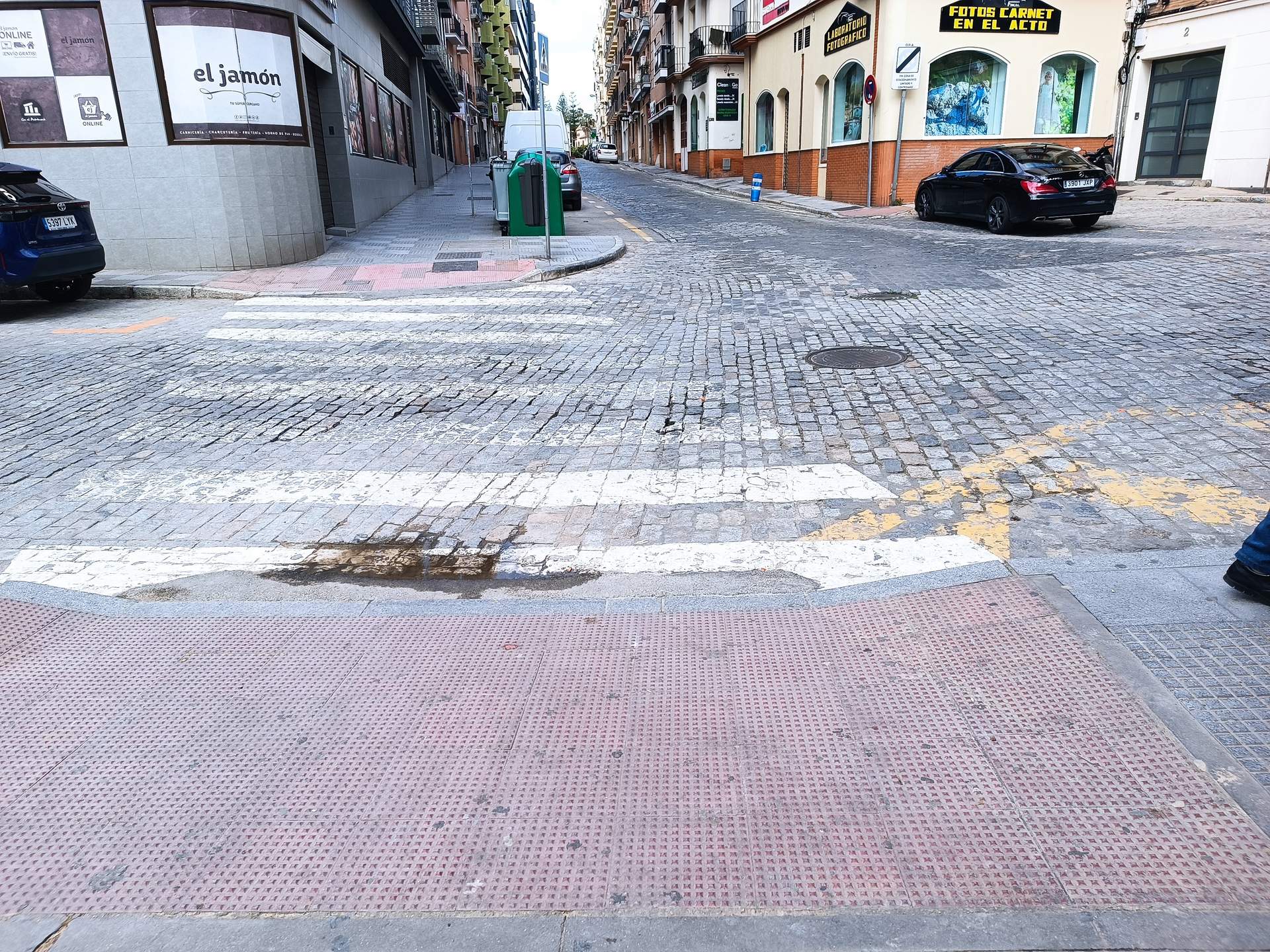 Unión de las tres calles de San Pedro, donde se ubicaría la entrada a la Huelva romana