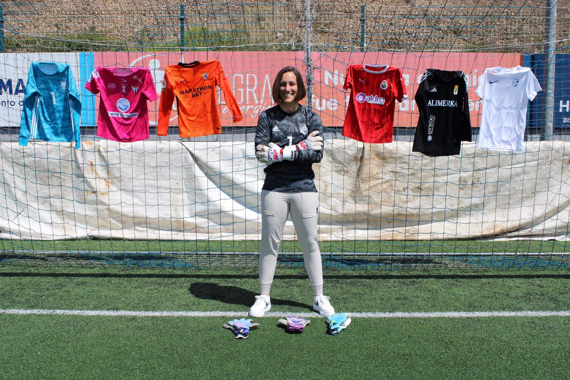 Sara Serrat cuelga los guantes.