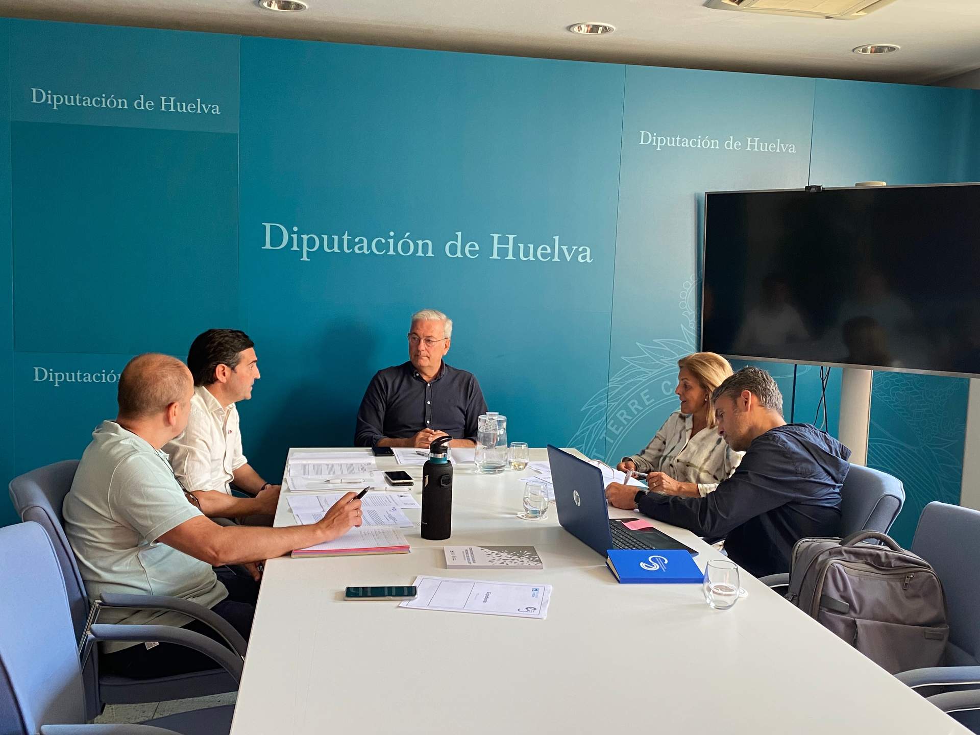 Reunión con el CESH