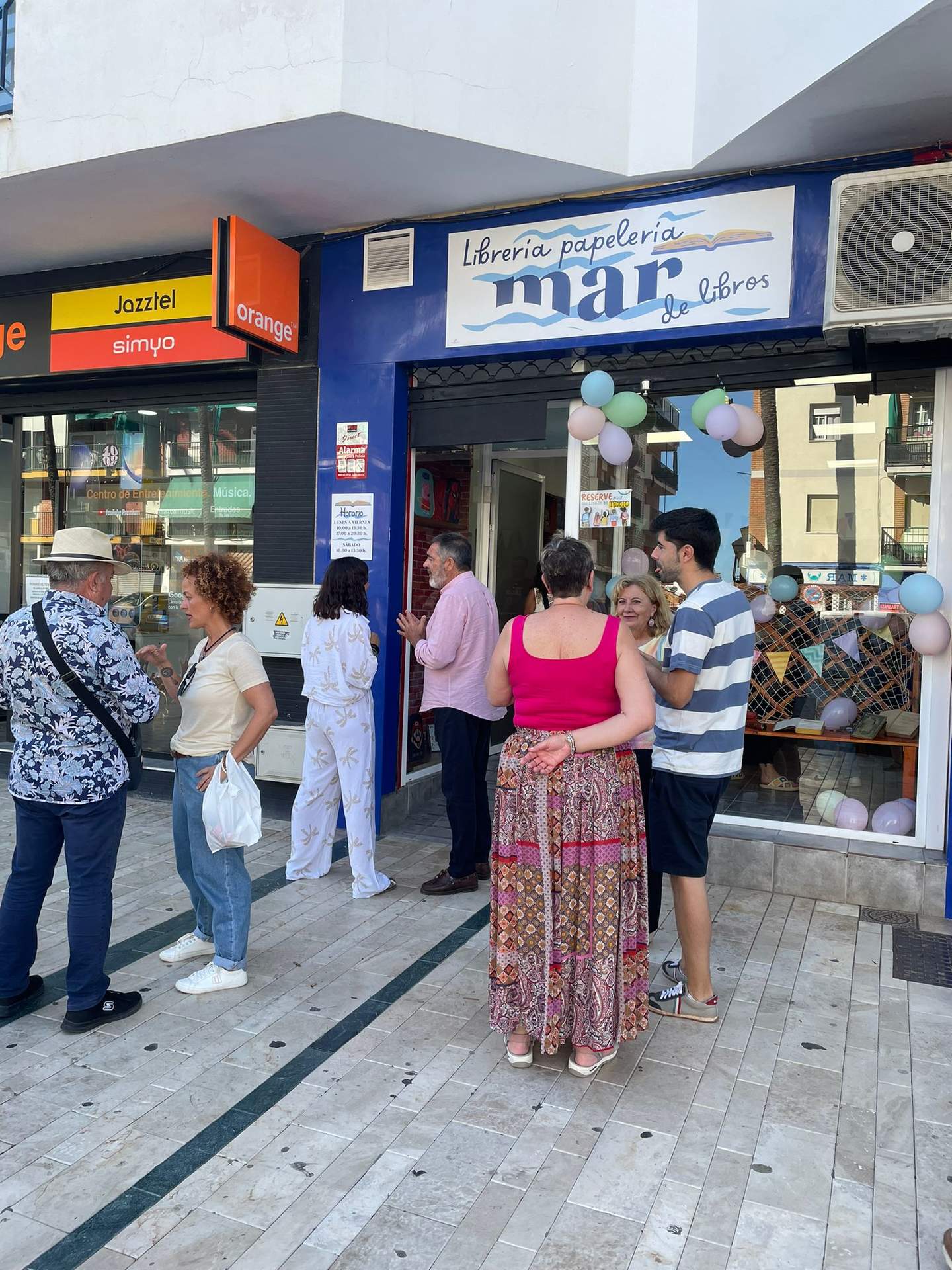 Fachada de la librería Mar de Libros