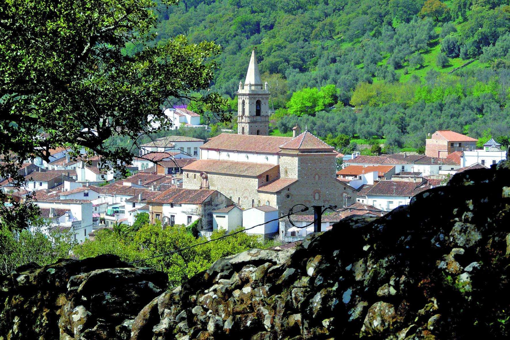 Pueblos enclavados en el interior de esta Reserva