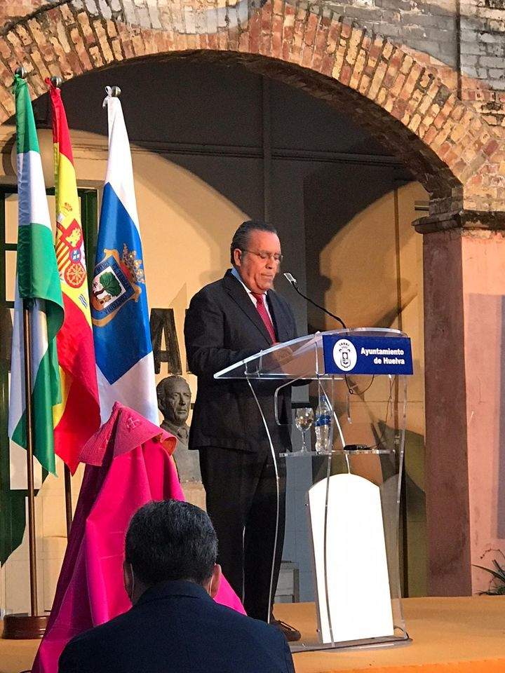 Pregonando la Feria Taurina Colombina de Huelva en el 2020.