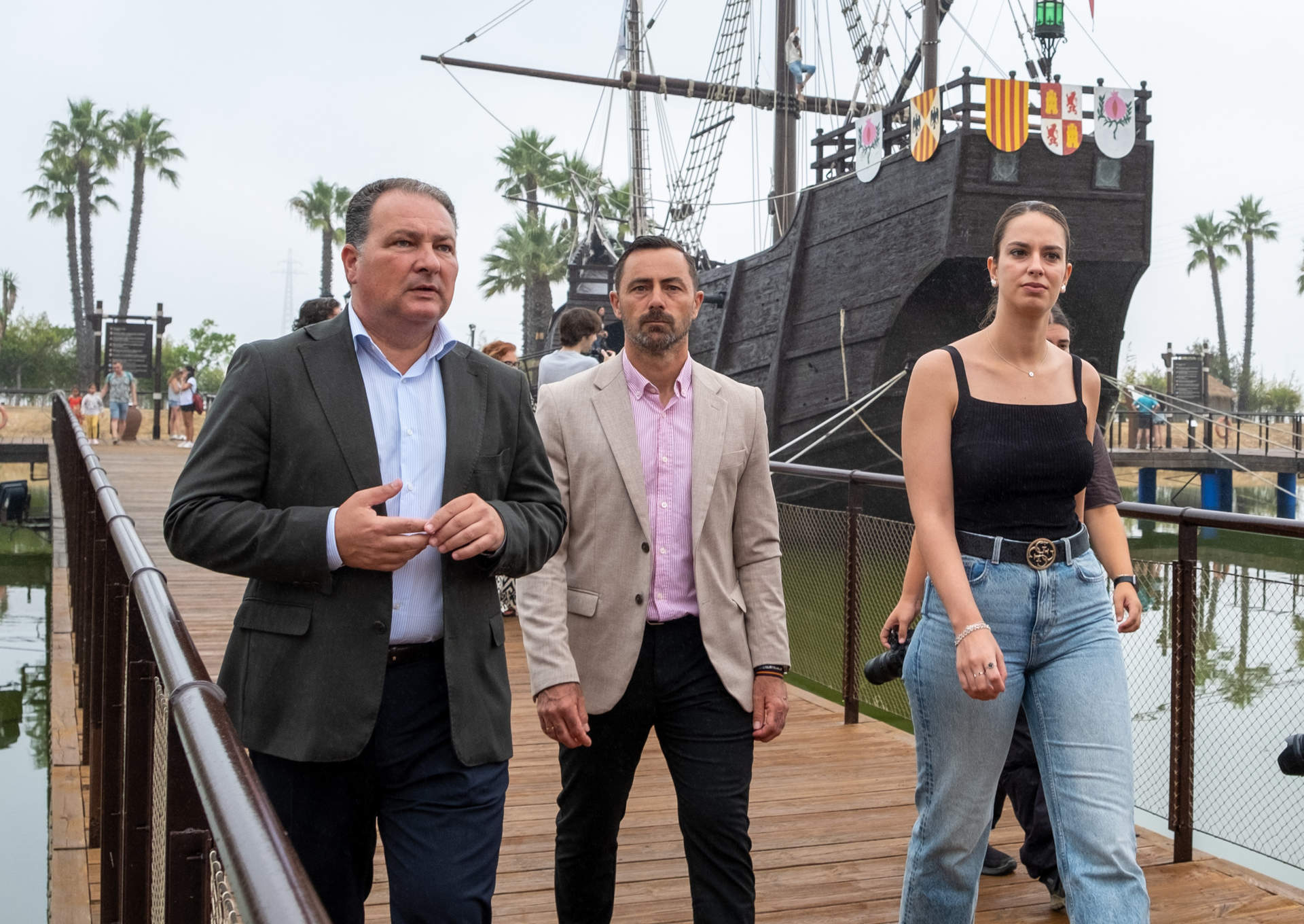 Visita de Toscano junto al diputado Romero
