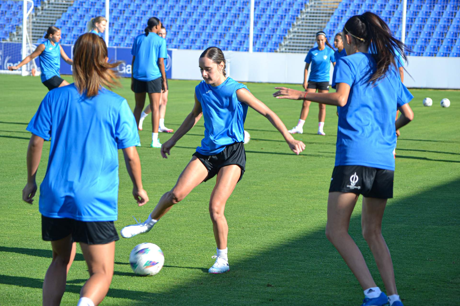 El primer entreno del Sporting de Huelva.