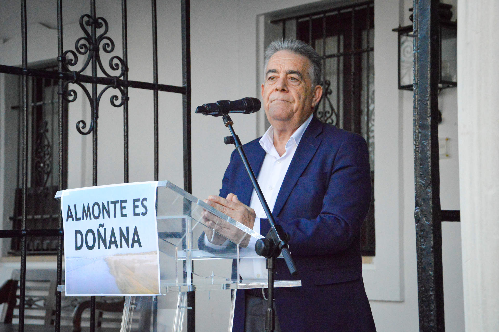 Francisco Bella